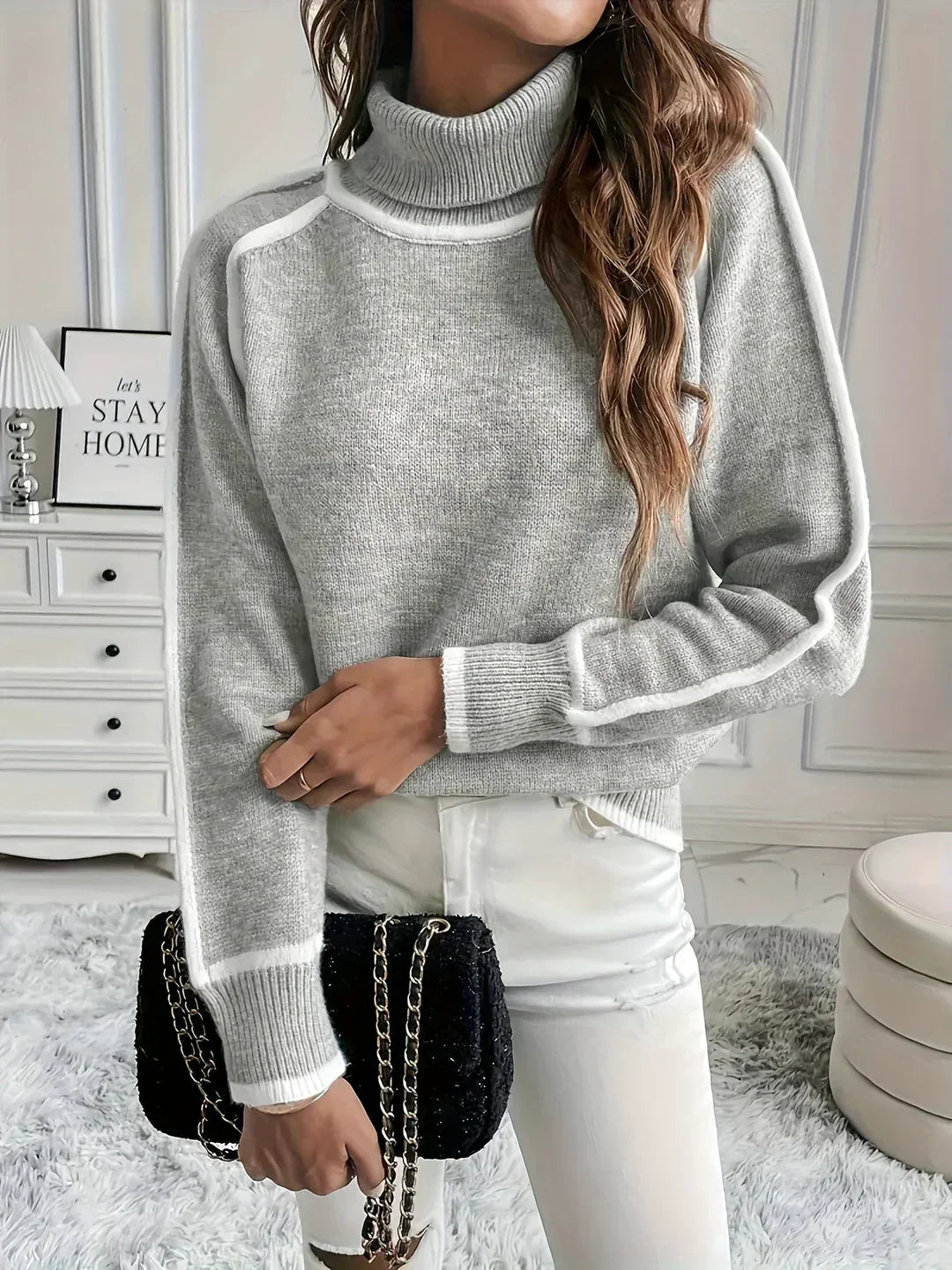 Elle - Warm Cashmere Turtleneck Sweater